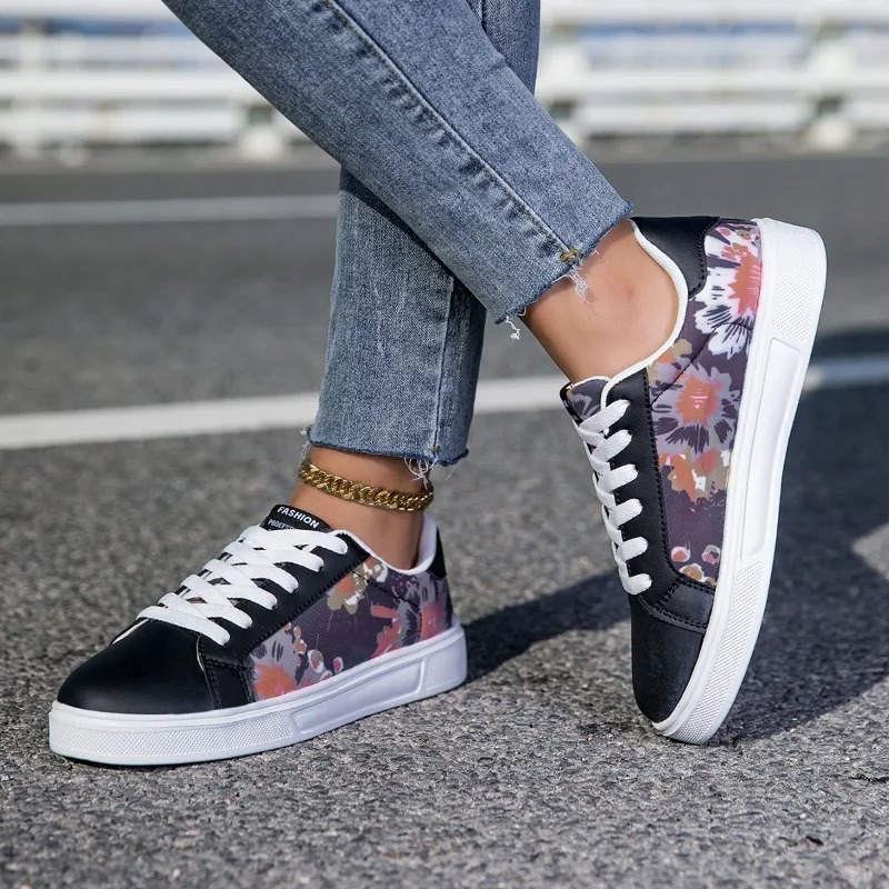 ​​MAEDEF Shoes for Women Men V - огляд і ціна Men Shoes Marks