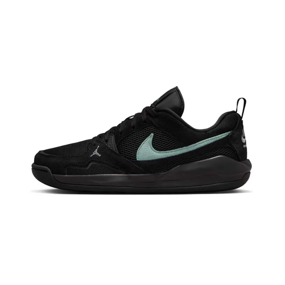 Nike Air Jordan CMFT Era Men's - огляд і ціна Men'S Shoes Nike Black