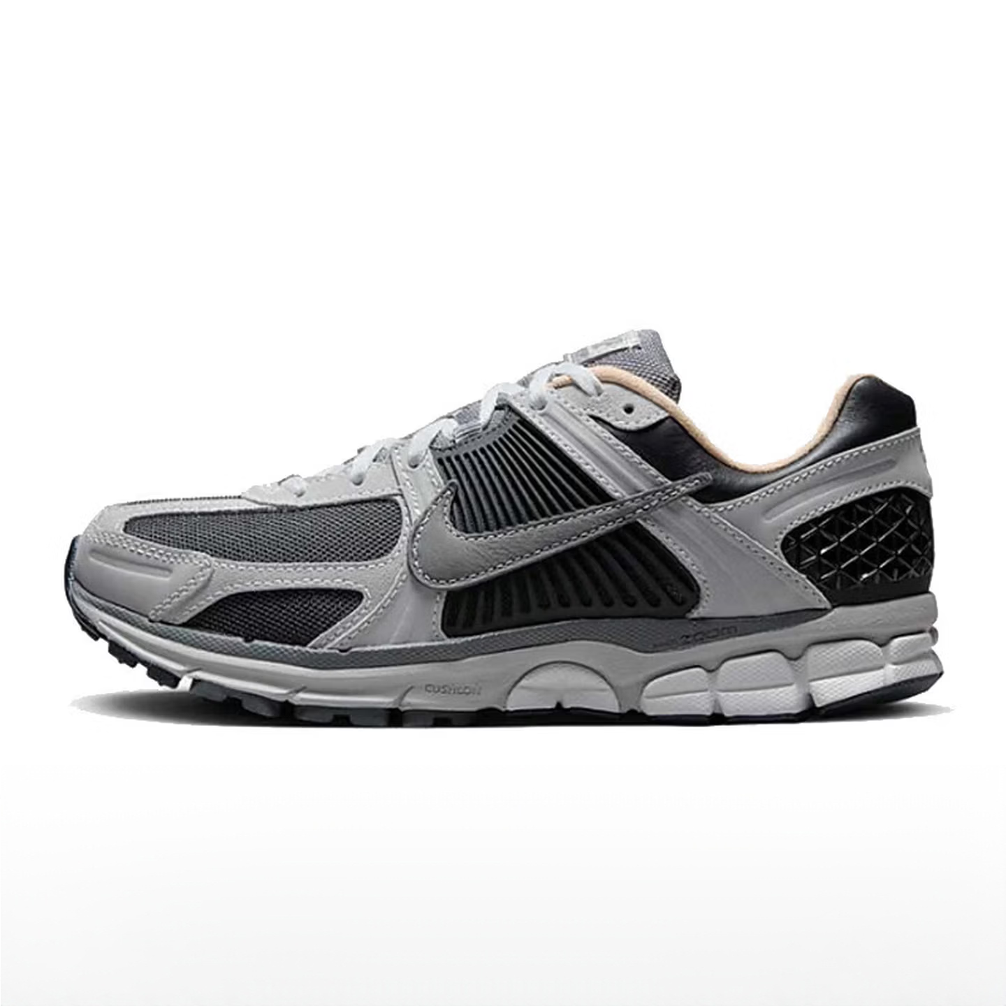 Nike Zoom Vomero 5 Soft, Comfo - огляд і ціна Men'S Shoes Nike Black