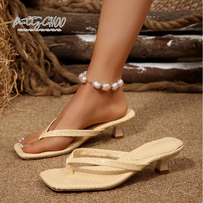 Crocodile Print Kitten Heel Fl - огляд і ціна Men'S Shoes To Women'S